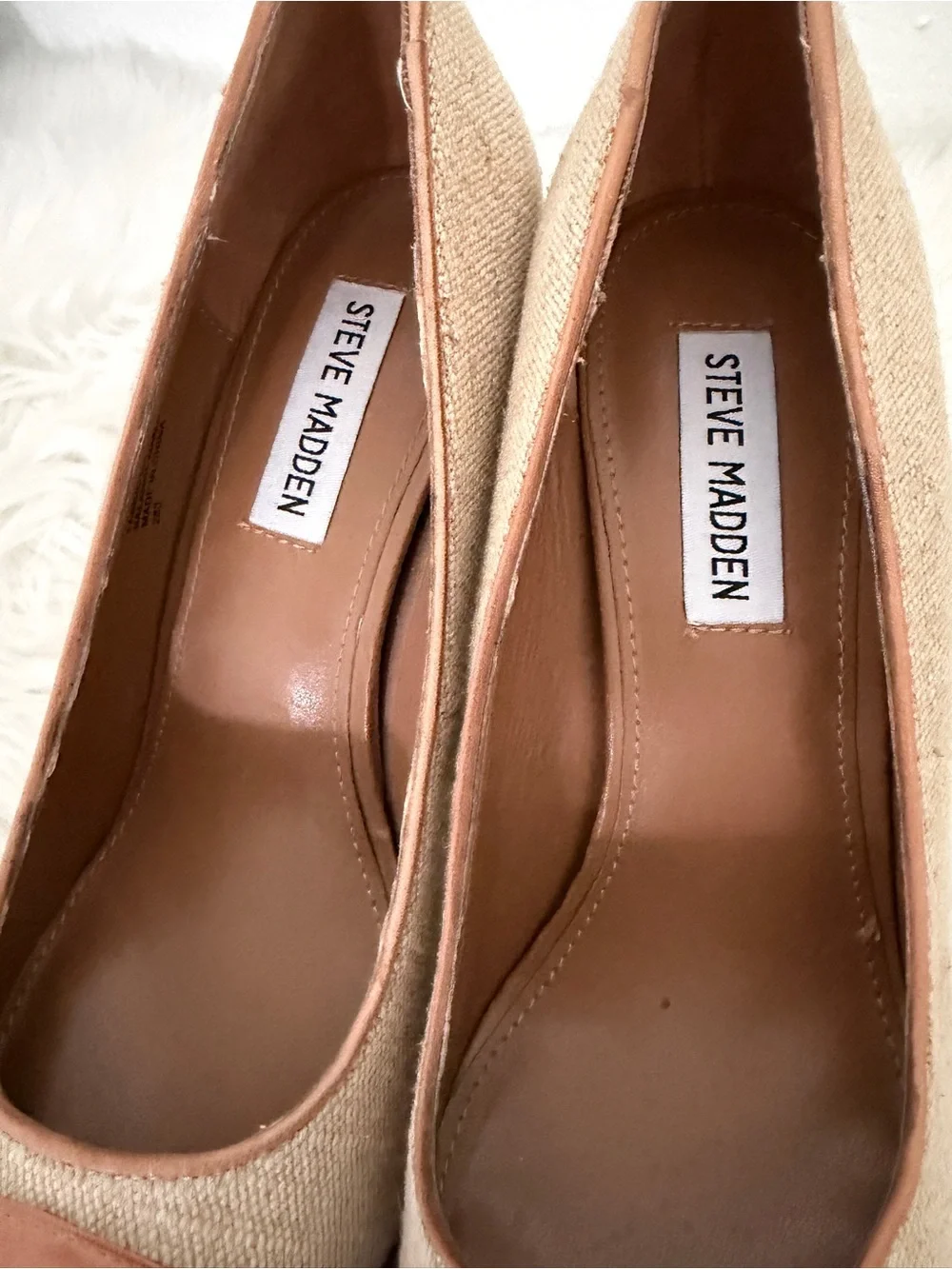Steve Madden Somone Linen & Tan Leather Toe Cap Pumps - Size 9